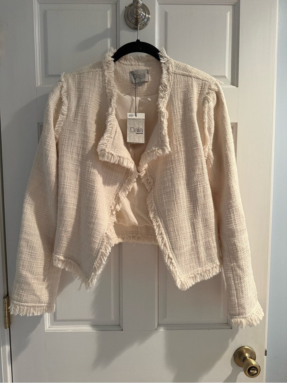 NWT Dalia Tweed Cream Jacket Size Medium
